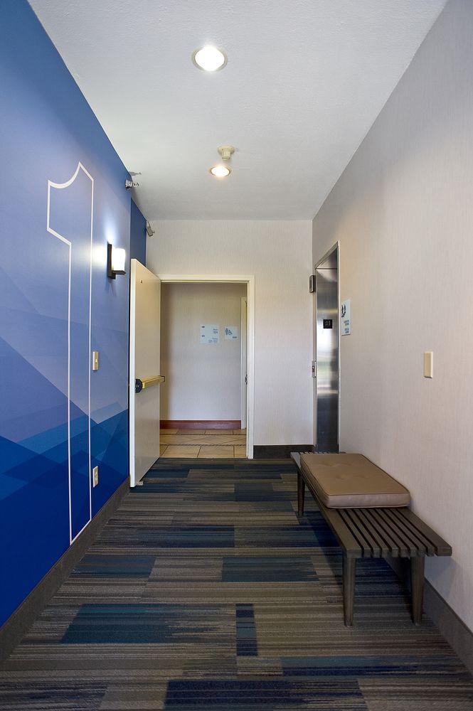 Holiday Inn Express & Suites Vermillion, An Ihg Hotel Eksteriør bilde