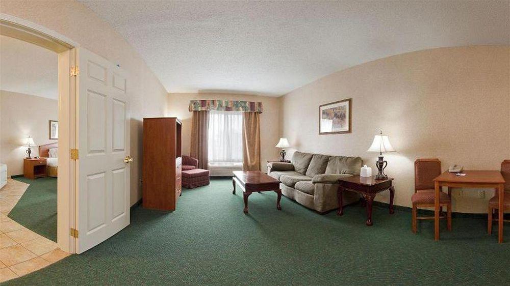 Holiday Inn Express & Suites Vermillion, An Ihg Hotel Eksteriør bilde