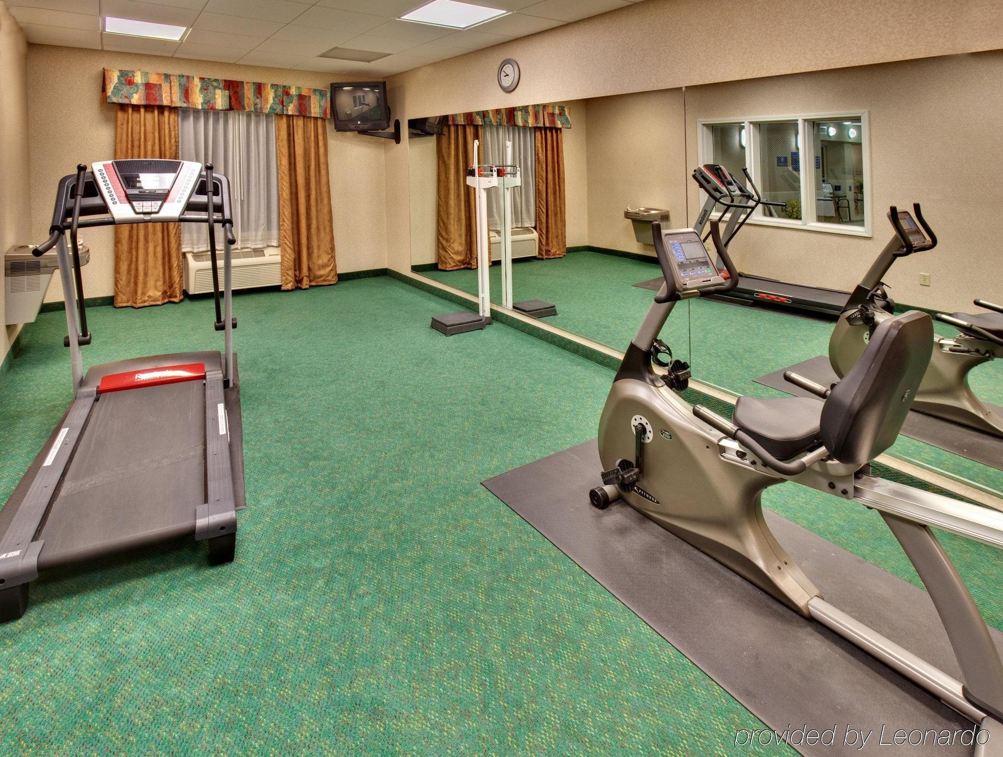 Holiday Inn Express & Suites Vermillion, An Ihg Hotel Eksteriør bilde